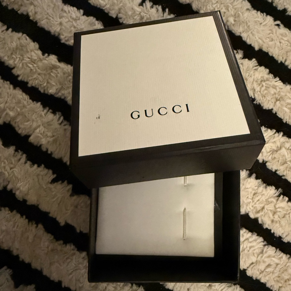 Gucci Black and White Gift Box